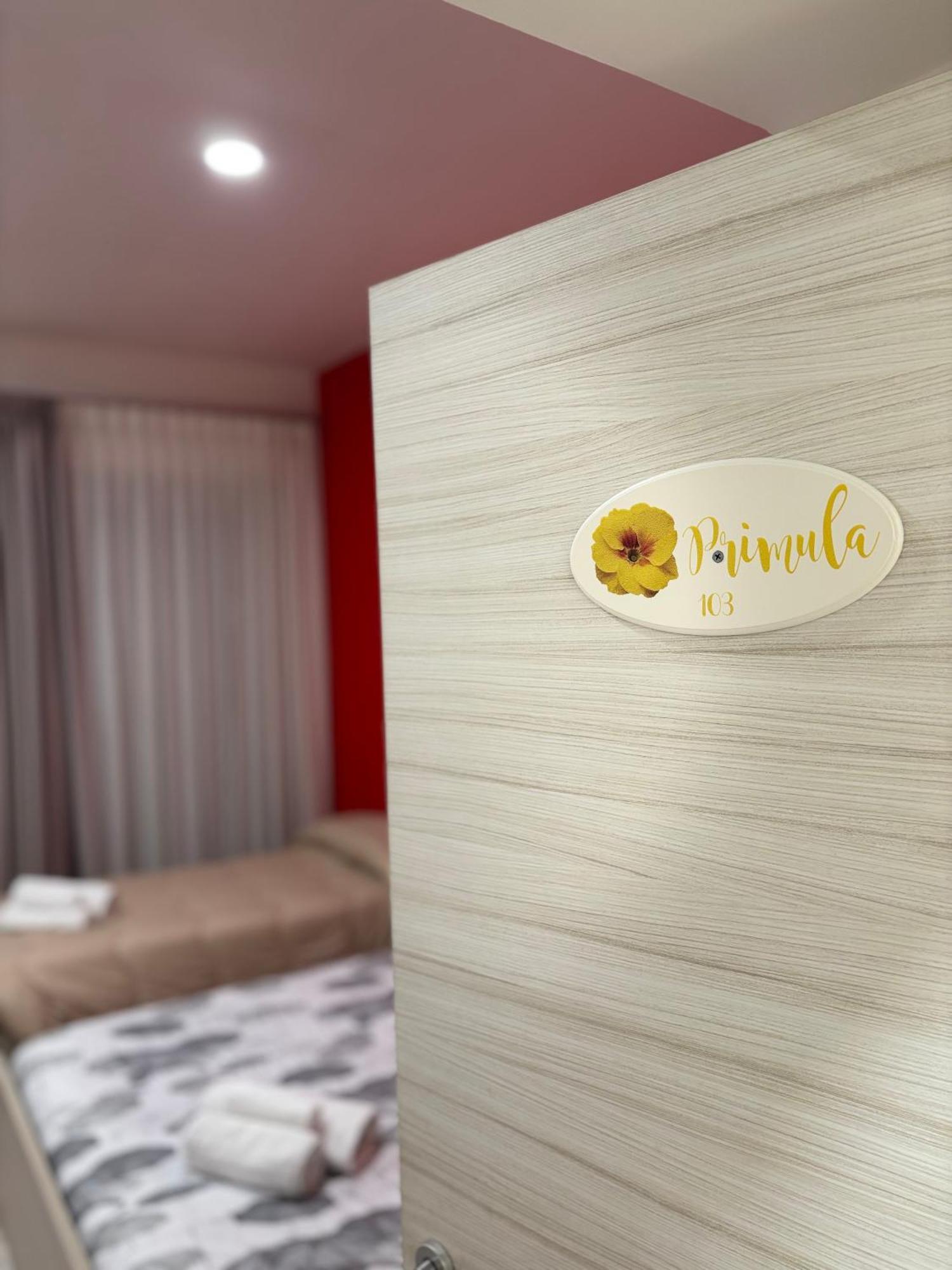 Serena Rooms Solofra Ruang foto