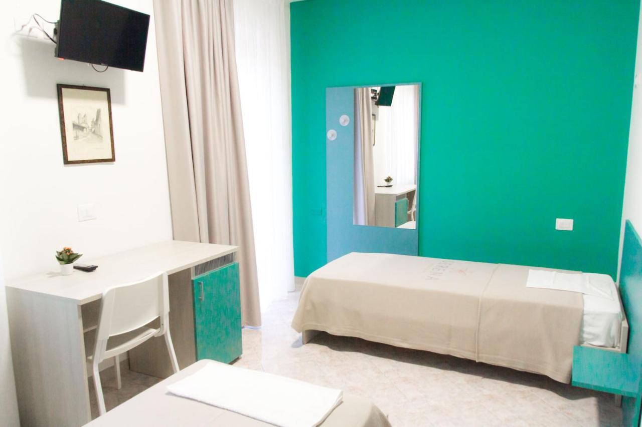 Serena Rooms Solofra Bagian luar foto